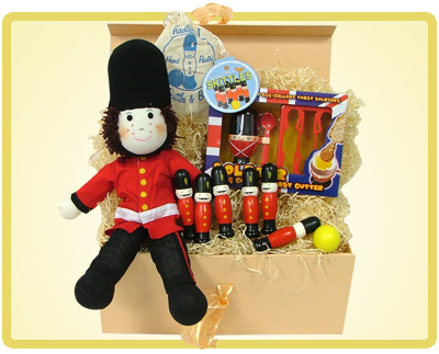 Soldier Reg and Friends Hamper Box