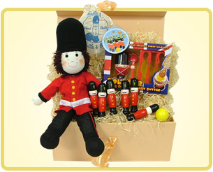 Soldier Reg and Friends Hamper Box